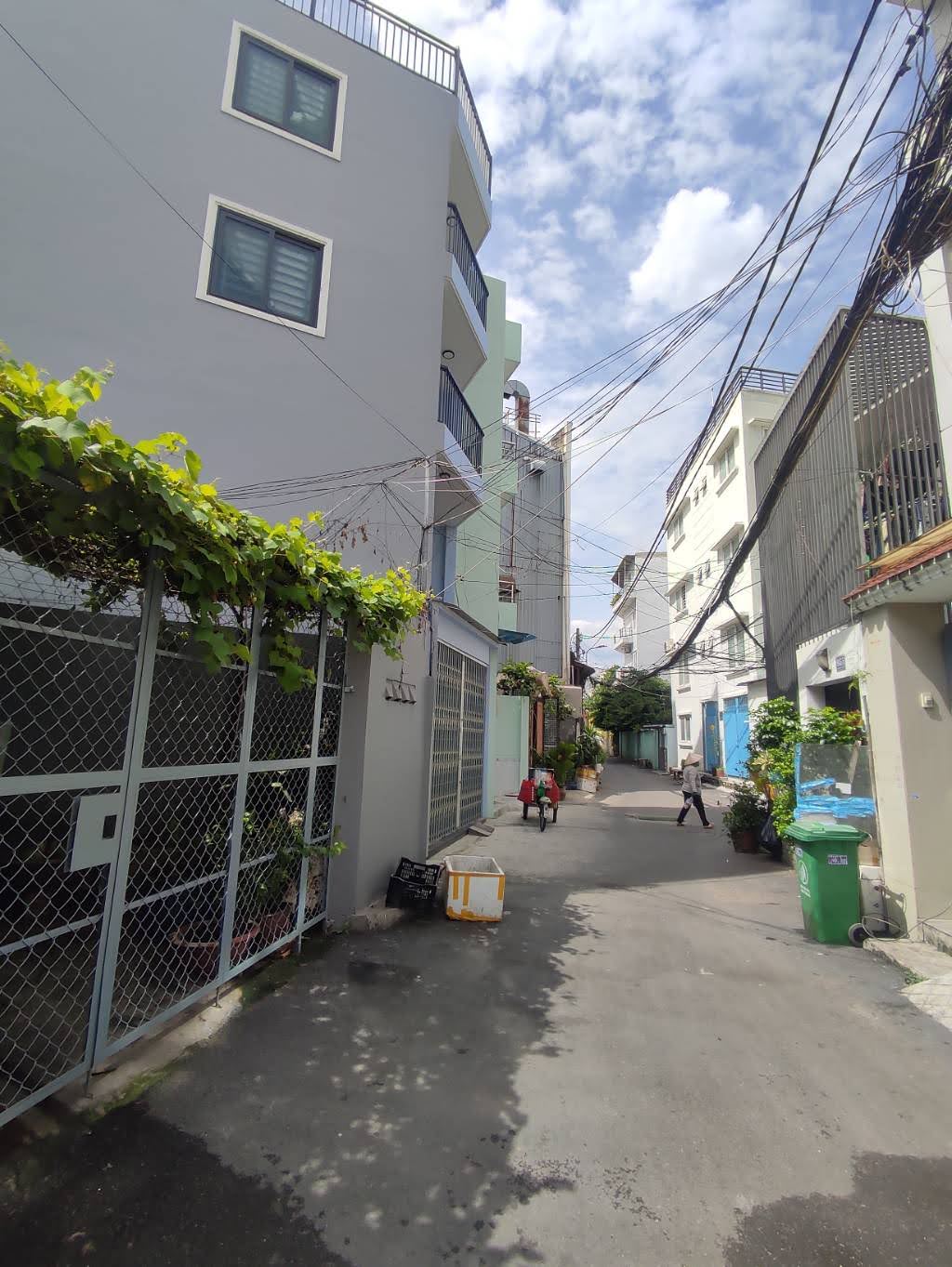 Bán nhà Gò Vấp, hẻm ô tô 16 chỗ Phan Văn Trị ,140m², chưa đầu tư,  sát Cityland , 17.8 tỷ